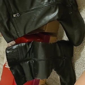 Leather riding boots